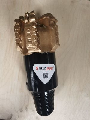 Rock Reamer PDC Bits Matrix korpus 8'' 425mm z certyfikatem iso 9001