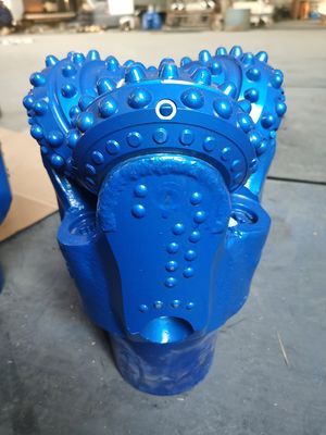 Wyposażenie fabryczne bezpośrednio 9 5/8 cali 245 mm IADC637 Tricone Rock Bit