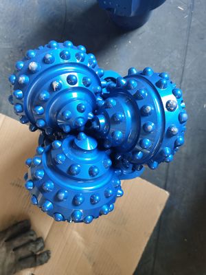 Wyposażenie fabryczne bezpośrednio 9 5/8 cali 245 mm IADC637 Tricone Rock Bit