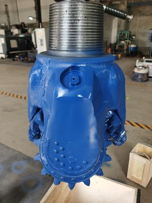 Węzeł fabryczny 6 5/8FH IADC127 393.7mm Stalowy zęb wiertniczy Tricone Bit